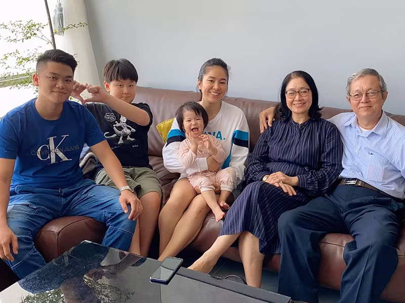 Con trai của Lê Phương mong ước trở thành phi công và bộ đội.