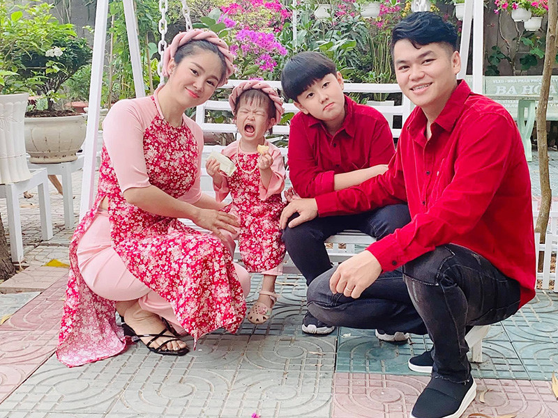 Lê Phương chia sẻ, con trai của cô rất thông minh, luôn hiểu mọi thứ xung quanh, lo lắng quan tâm đến mọi người.