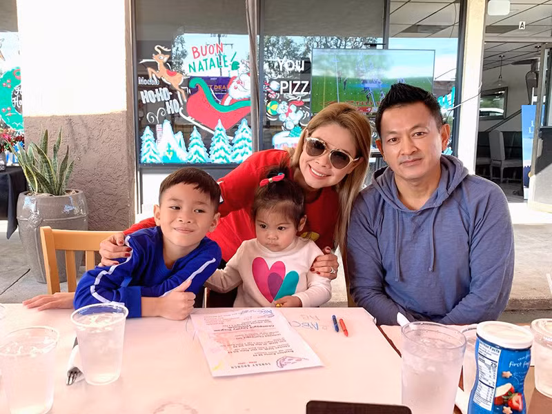 Thanh Thảo từng bày tỏ sự ghen tỵ vì chồng và bé Ricky quá thân thiết với nhau.