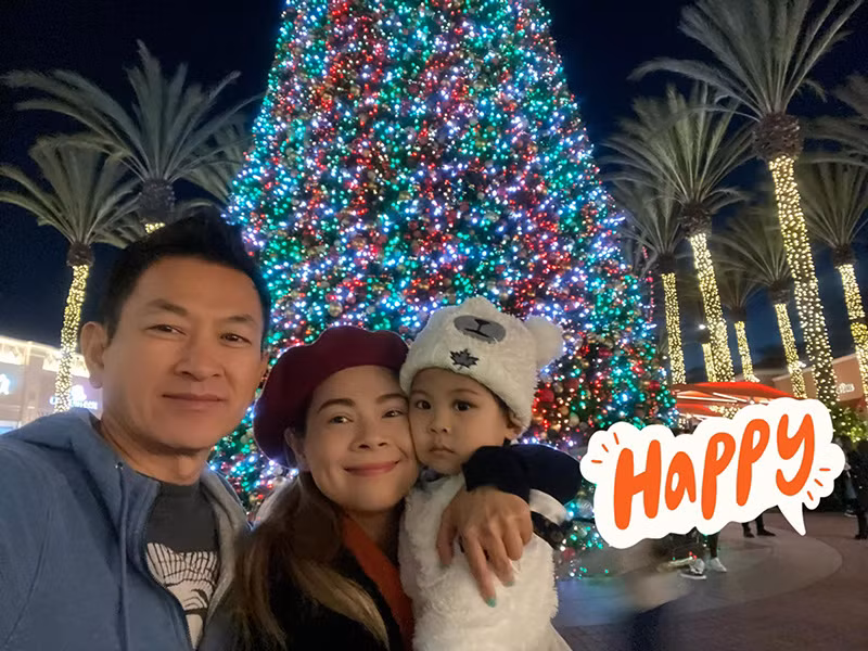 Nữ ca sĩ cho biết, sắp tới, ông xã của cô sẽ bay về Việt Nam để đoàn tụ với vợ con.