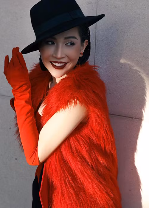 Gần đây, Khả Như chia sẻ trên Đẹp về quan điểm: “Tôi có thể thất tình, có thể trải qua nỗi đau, hỉ nộ ái ố nhưng những điều này không quan trọng bằng chuyện thất nghiệp”.