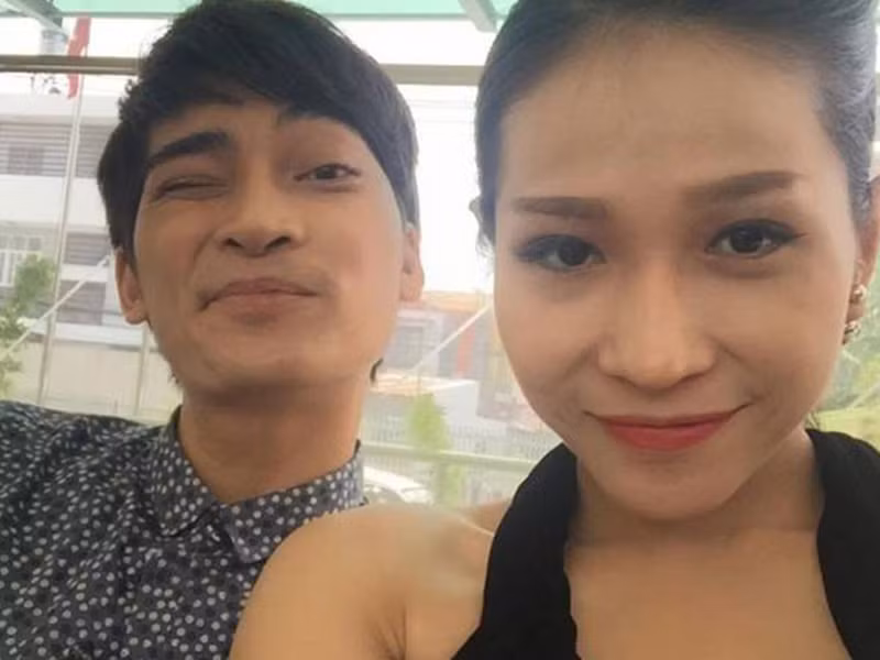 Diễn viên Khương Ngọc là mối tình thứ tư của Khả Như. Cả hai hẹn hò vào cuối năm 2015.