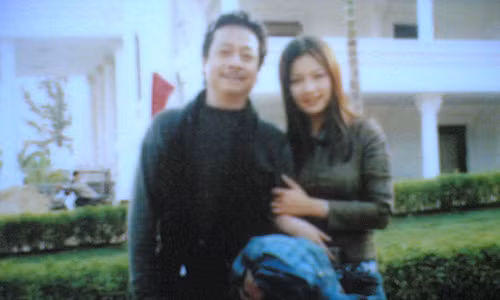 Dieu Huong nhan NSND Hoang Dung: “Thay doi con nhe, het dich con ve”