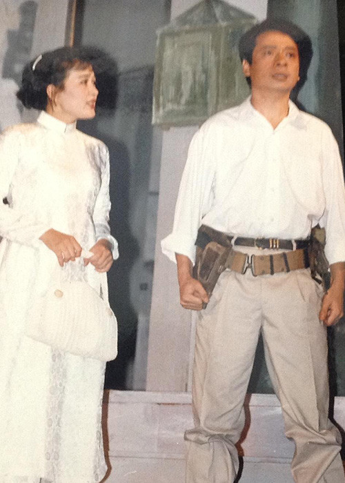 Ngoài ra, ông còn gây ấn tượng khi đóng các vai: Lãm trong “Hà Nội đêm trở gió”, Hai Hùng trong “Ăn mày dĩ vãng”, Cả Khoa trong “Cát bụi”, Bá Nhỡ trong "Tiếng đàn vùng Mê Thảo".