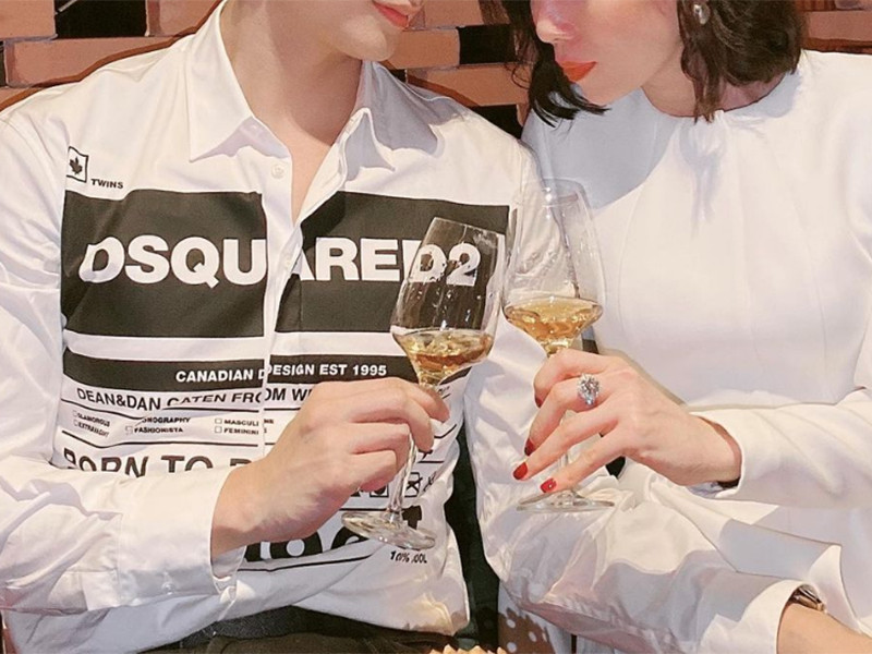 Lệ Quyên hơn Lâm Bảo Châu 12 tuổi. Thực tế, Lệ Quyên không phải là mỹ nhân Việt duy nhất hiện tại hạnh phúc bên nửa kia kém tuổi. Ảnh: Saostar