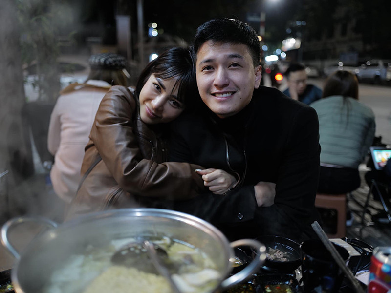 Bà mẹ một con từng khéo khoe được Huỳnh Anh yêu say đắm.