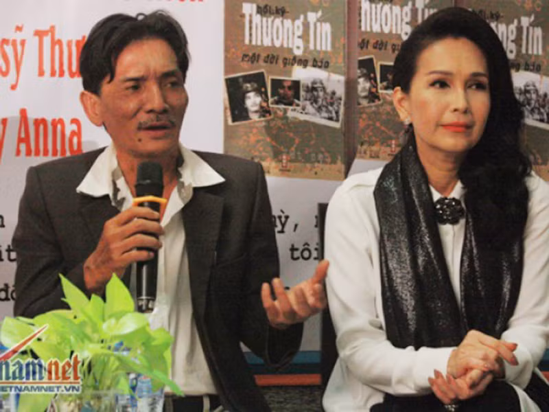 Diễm My từng được chồng ủng hộ tham gia buổi ra mắt sách của Thương Tín. Ảnh: Vietnamnet