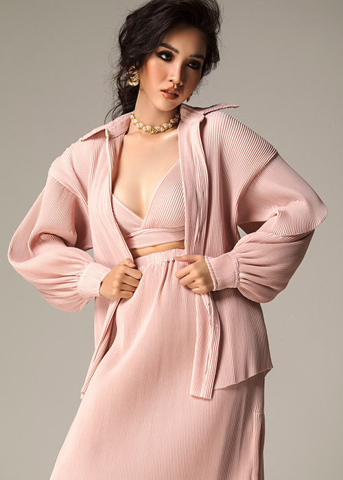 Nhật Hà được đánh giá khá cao kỹ năng catwalk và chụp ảnh.