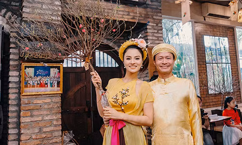 Hon nhan vien man cua 3 my nhan Viet tuoi Suu-Hinh-5