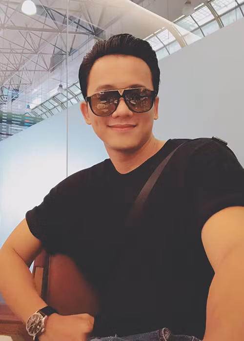 Mai Tài Phến chia sẻ trên Zing: “Từ trước tới nay thành quả tôi đạt được đều dựa vào sức mình, không nhờ vả cũng không dựa vào ai. Nếu tôi không có khả năng, tôi không thể đi được đến ngày hôm nay”.