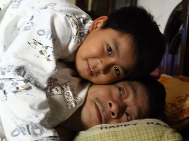 Hoàng Dương - con trai thứ hai của nghệ sĩ Hoàng Dũng lại nối nghiệp bố. Ảnh: Gia đình &amp; xã hội