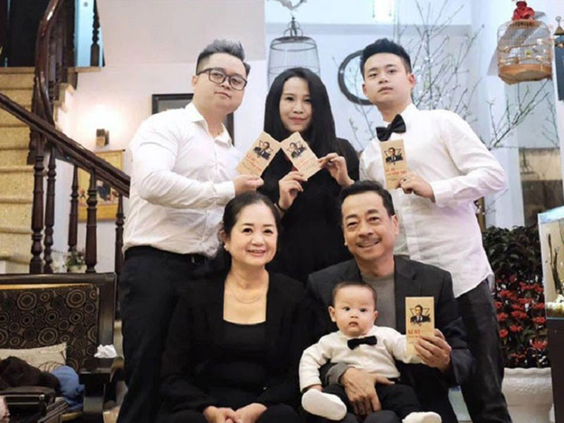 Hoàng Duy đã lập gia đình, có một cậu con trai. Ảnh: Thể thao văn hóa