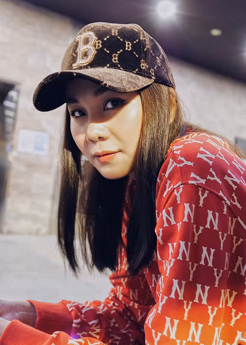 Đối với Thanh Hằng, bạn trai còn là người đàn ông chịu đựng tính khí của cô giỏi nhất. Cả hai giống nhau ở nhiều điểm như “khó ăn khó ở” và ít tiếp xúc với bên ngoài.