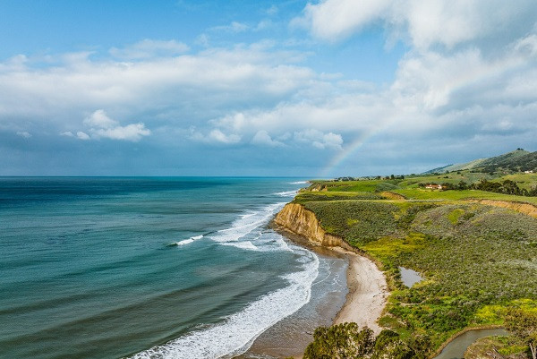 Trang trại ven biển 'đẹp như phim' của đạo diễn James Cameron - Hình 3 Trang trai ven bien 'dep nhu phim' cua dao dien James Cameron-Hinh-3