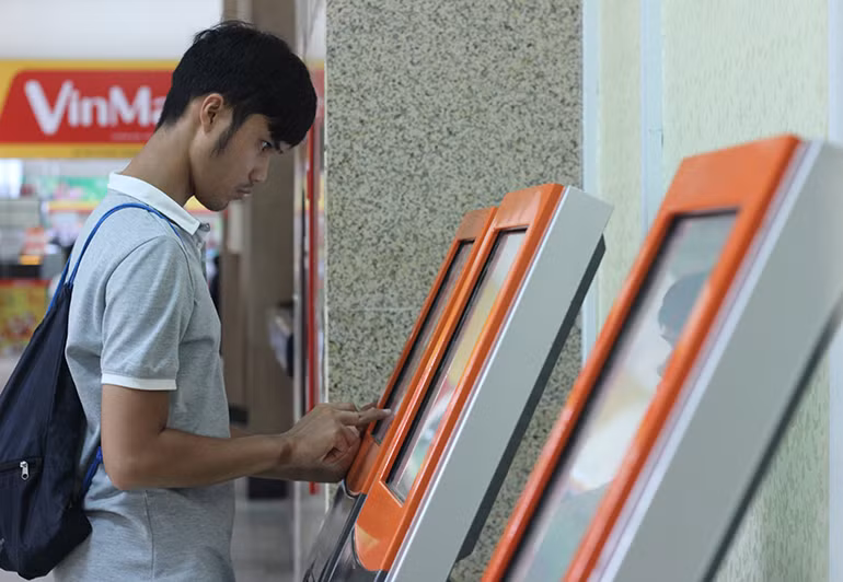 Bảng kiểm tra thông tin vé điện tử.