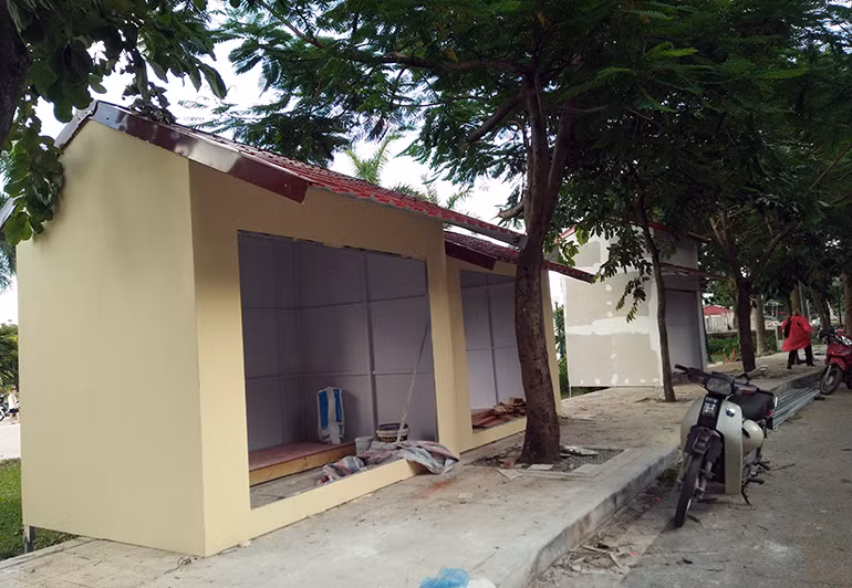 Được biết, tại phố đi bộ Trịnh Công Sơn sẽ có khoảng 60 gian hàng bán đồ lưu niệm, ẩm thực, nước uống để phục vụ du khách.