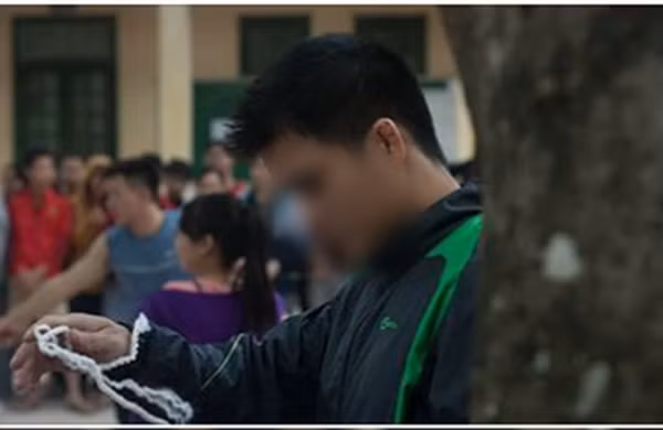 Nghen long dam tang thay giao qua doi vi tai nan o HN