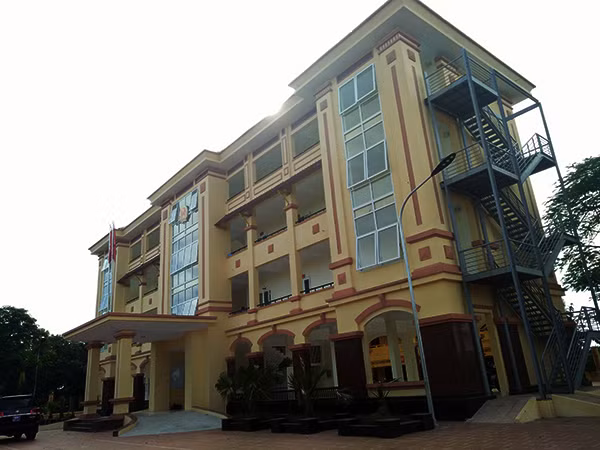 Vu phe sai xac nhan ly lich o HN: Chu tich xa "but phe" lan 2-Hinh-3