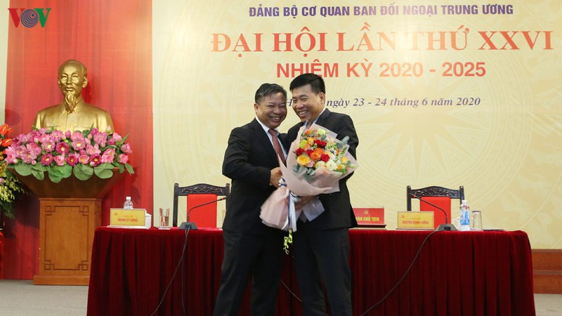 Chiều 24/6/2020, Đảng bộ cơ quan Ban Đối ngoại Trung ương đã tổ chức Đại hội lần thứ 26 (nhiệm kỳ 2020-2025), ông Nguyễn Mạnh Cường được bầu giữ chức Bí thư Đảng ủy cơ quan Ban Đối ngoại Trung ương.