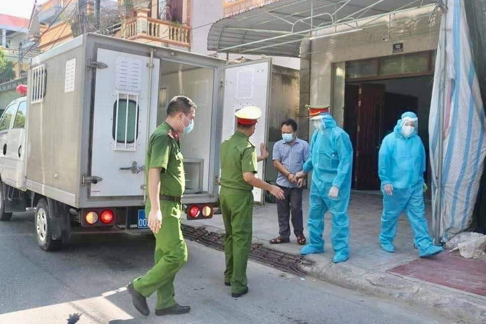 Ngày 14/07/2021, Toà án, Viện kiểm sát, Công an huyện Hải Hậu đã họp đánh giá tài liệu chứng cứ, thống nhất quan điểm Phạm Hồng Phong phạm tội "Vi phạm quy định về an toàn ở nơi đông người" quy định tại điểm d khoản 1 điều 295 Bộ luật Hình sự. 