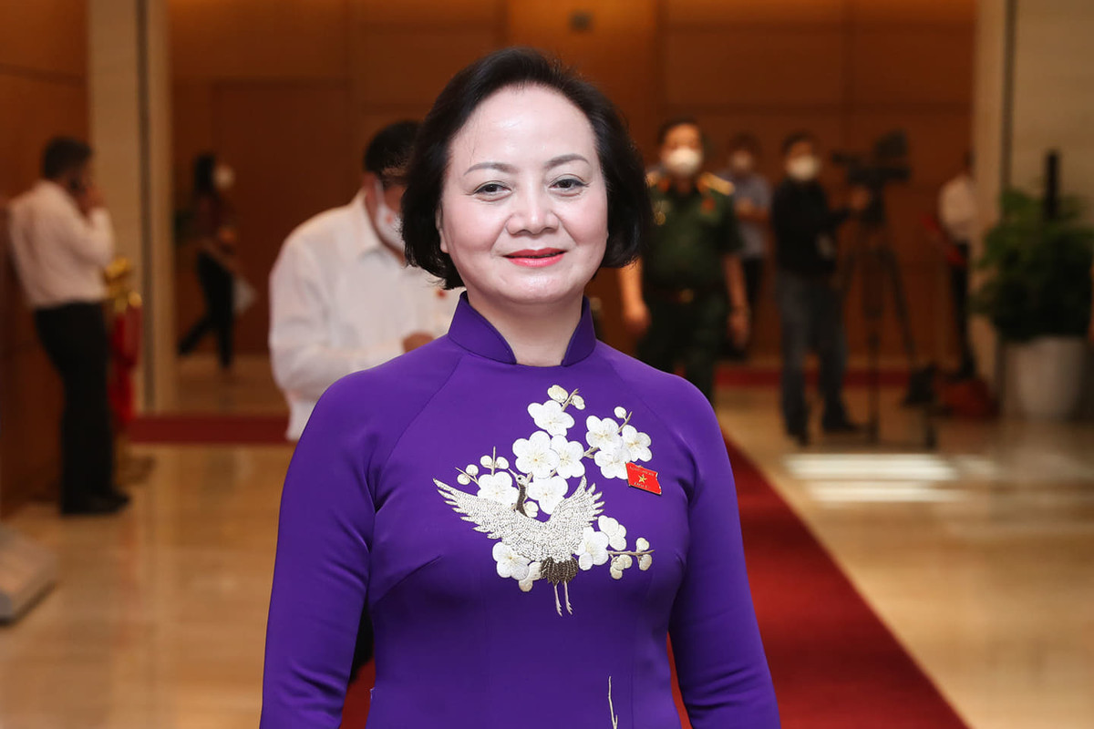 Bà hiện là Ủy viên Trung ương khóa XII, XIII; Phó Ban Tổ chức Trung ương; Đại biểu Quốc hội khóa XV. (Ảnh: Minh Đạt/Vietnamnet) 