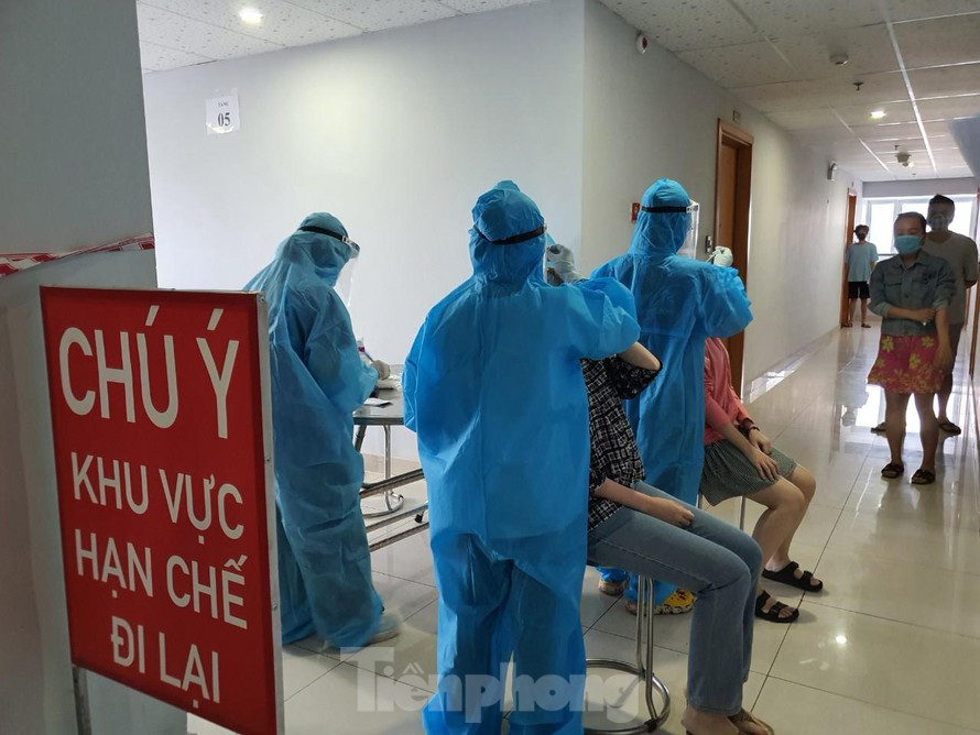 De xuat tiem vac xin COVID-19 cho doi tuong cai nghien o TPHCM