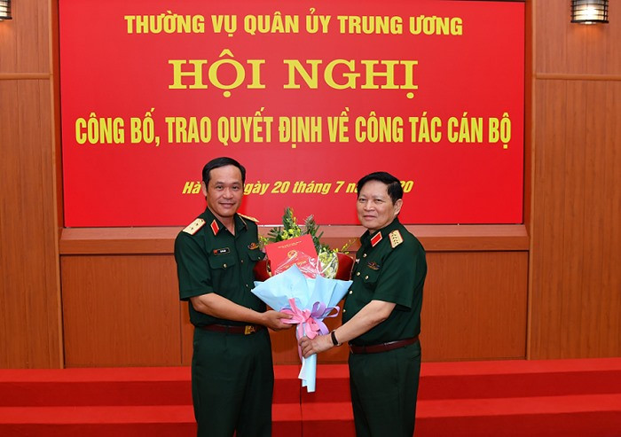 Từ 2018 đến tháng 7/2020, ông được thăng quân hàm Trung tướng, Tư lệnh Quân khu 3.