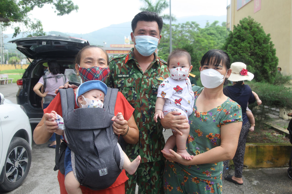 Quang Ninh hoan thanh cach ly 51 nguoi ve tu Han Quoc-Hinh-4