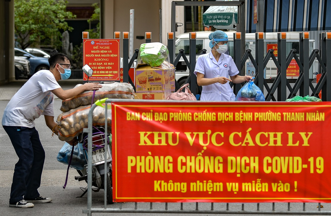 Ha Noi han che phuong tien qua benh vien phoi-Hinh-2