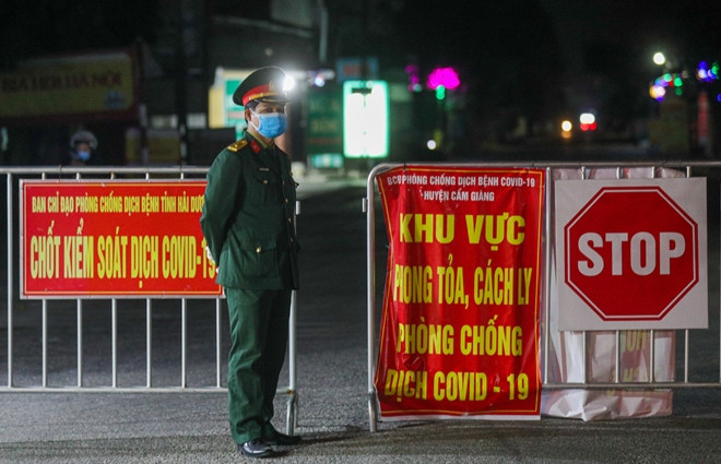 Hải Dương: Những người tỉnh ngoài ở vùng có dịch đến Hải Dương phải có giấy chứng nhận kết quả xét nghiệm âm tính với SARS-CoV-2 trong vòng 3 ngày gần nhất kể từ ngày trả kết quả, hoặc có giấy chứng nhận tiêm đủ 2 mũi vắc xin.