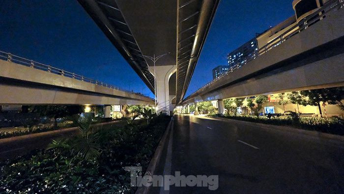 Trục đường Nguyễn Trãi vắng lặng