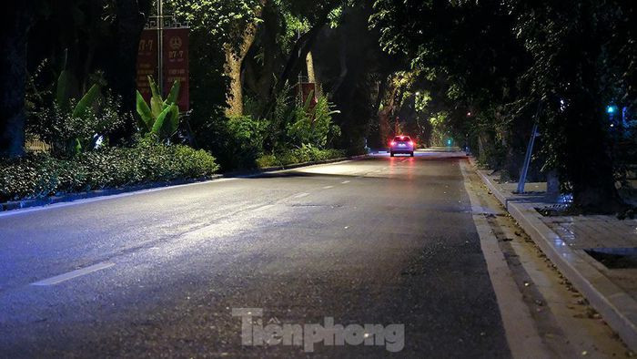 Đường Hoàng Diệu buổi tối ngày 28/7.