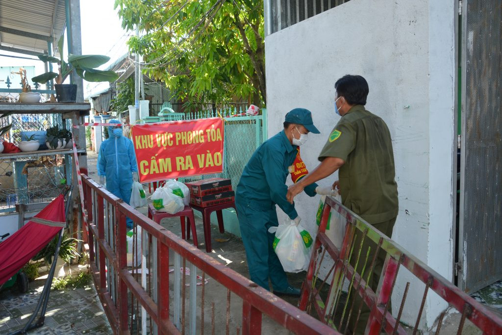 Nguoi mat viec, kho khan do COVID-19 se duoc ho tro the nao?