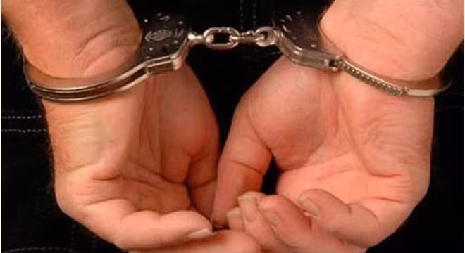 Bat nguyen Giam doc VIB chi nhanh Nguyen Hue