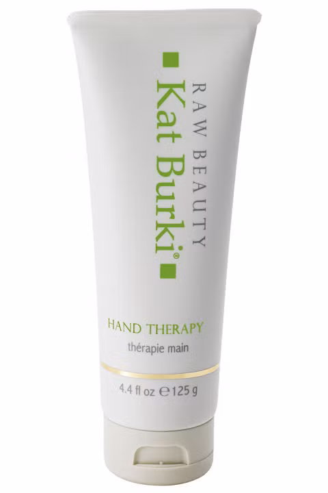 Kem dưỡng tay đắt nhất (42 USD). Loại kem dưỡng tay của hãng Kat Burki chứa các thành phần tinh dầu hoa cúc, oải hương, dầu ép lạnh và vitamin phong phú cho bạn cảm giác mượt mà khi bôi lên tay.