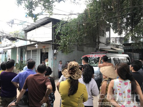 Chay lon trong hem Sai Gon, 3 nguoi trong mot nha tu vong thuong tam-Hinh-3