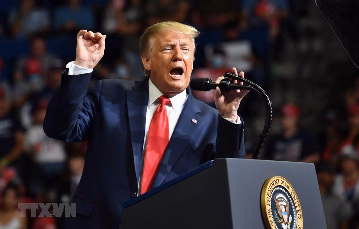 Những người đặt cược Tổng thống Trump tái đắc cử đang ôm hy vọng lịch sử năm 2016 sẽ lặp lại.