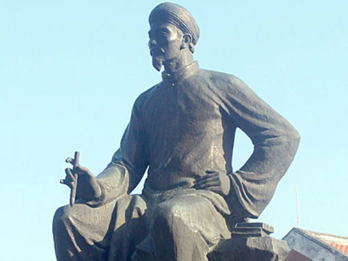 Điển tích Dự Nhượng nuốt than báo thù cho chủ được sử gia Tư Mã Thiên chép trong tác phẩm "Sử ký". Đại thi hào Nguyễn Du, khi đi sứ phương Bắc, đã viết tác phẩm “Truyện Dự Nhượng”, ca ngợi lòng trung nghĩa của ông và bài hành "Dự Nhượng kiều chuỷ thủ hành".