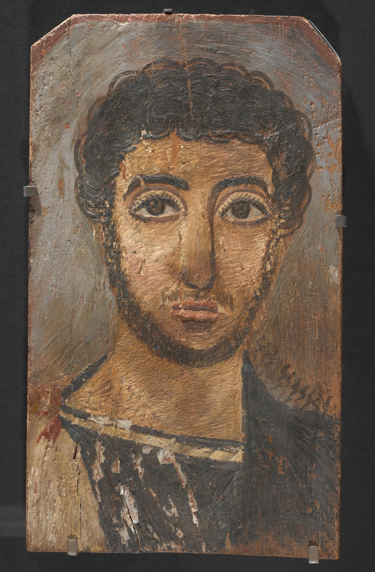 Trong những năm qua, các chuyên gia tìm được khoảng 1.000 bức tranh chân dung xác ướp có niên đại hàng ngàn năm tuổi.