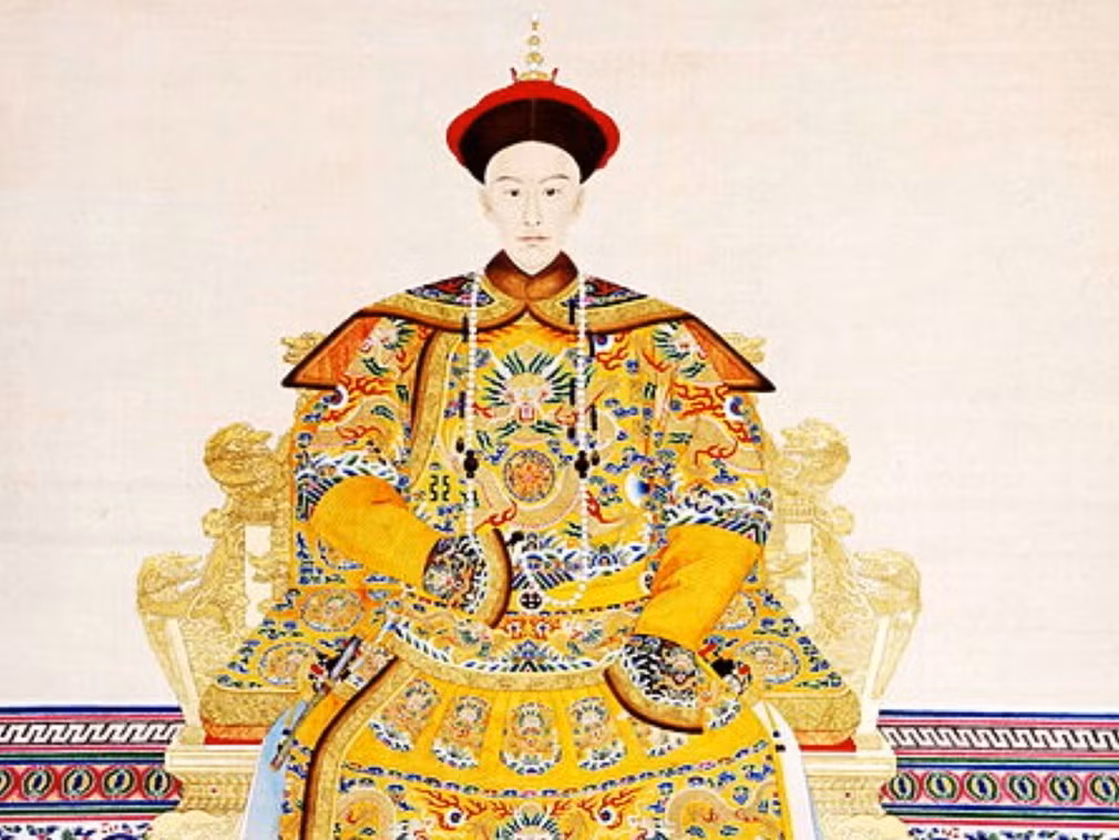 Cụ thể, các nhà nghiên cứu phát hiện một lượng chất độc chết người (hợp chất asen) cao hơn nhiều lần cho phép được tìm thấy ở trong các bộ phận xung quanh dạ dày, cổ và tóc của hoàng đế Quang Tự.