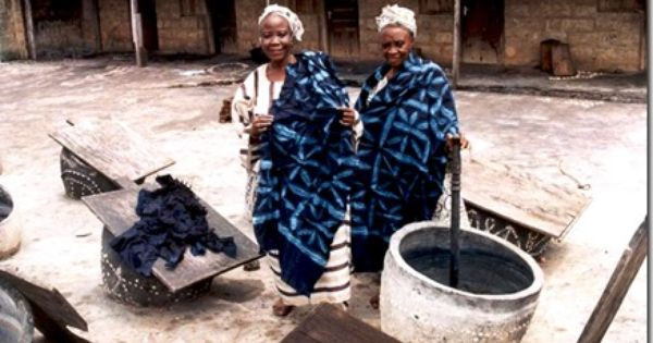 Chính vì vậy, nhiều phụ nữ ở Igbo-Ora mong muốn sinh những cặp sinh đôi giống nhau như 2 giọt nước.