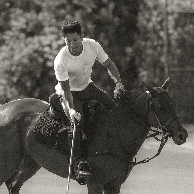 Sau khi thông tin này được công bố, nhiều cô gái ở Brunei cũng như các nước trên thế giới muốn trở thành người phụ nữ mà hoàng tử Putera Mateen đang tìm kiếm. Nguyên do là bởi hoàng tử này không chỉ có xuất thân hoàng tộc mà còn là người thông minh và tài năng.