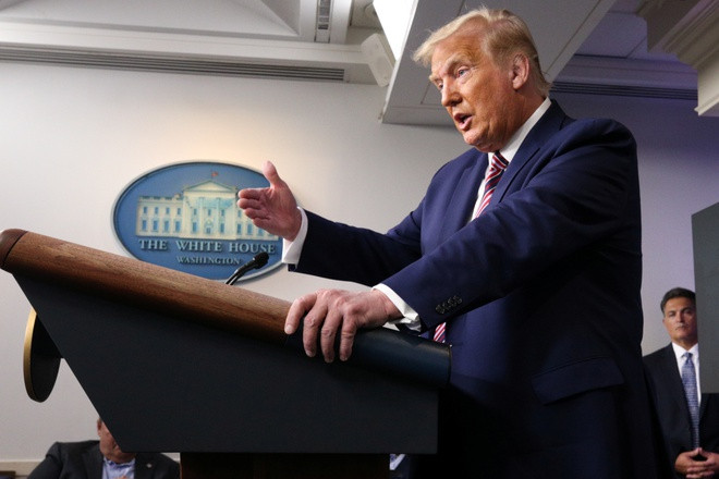 Trong cuộc họp báo ngày 27/9, ông Trump nói báo cáo của The New York Times "hoàn toàn là tin giả". Ông chủ Nhà Trắng cho hay đã nộp thuế và công chúng sẽ thấy khi tờ khai thuế của ông được công bố. Chính vì vậy, nhiều người hy vong hồ sơ thuế của ông Trump sẽ sớm được công khai để làm minh bạch vấn đề này.