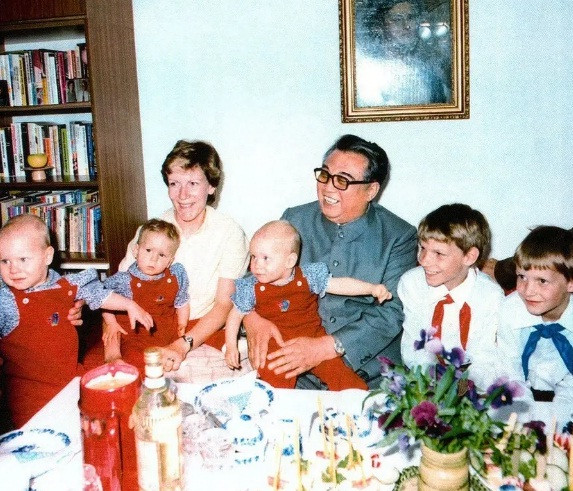 Nhà lãnh đạo Triều Tiên Kim Il-sung trong chuyến thăm Đông Đức năm 1984.