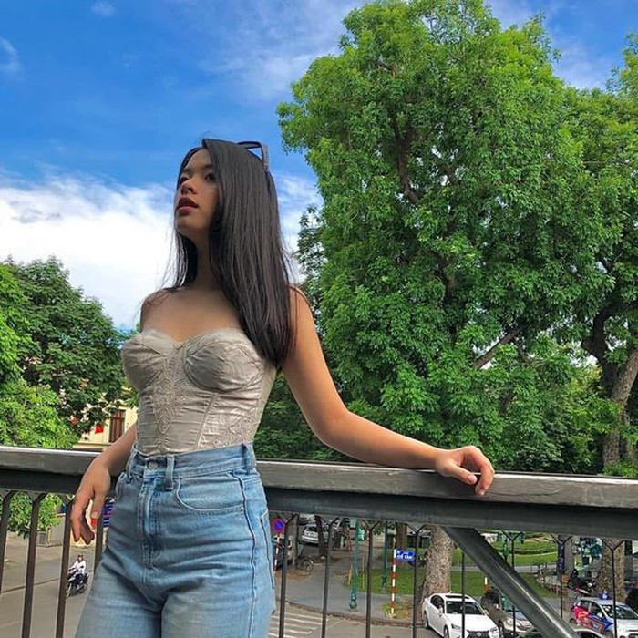 Con gai ut NSUT Chieu Xuan dep hut mat o tuoi 16-Hinh-3