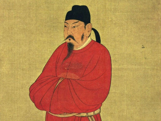 Sau khi đỗ trạng nguyên, Khương Công Phụ được vua Đường phong chức Hiệu thư lang (chức quan văn). Sau đó, ông được thăng làm Gián nghị đại phu, Đồng trung thư môn hạ bình chương sự, những chức quan chuyên can gián nhà vua. Vua Đường Đức Tông còn cất nhắc ông làm tể tướng, đích thân chế tặng ông bài thơ ca ngợi: Ở ngôi tể tướng / Hiến kế bày mưu / Trong yên dân chúng / Ngoài vỗ bốn phương / Điều hòa âm dương cho năm tháng vẹn toàn / Đổi thay hoá dục cho Thánh đề thịnh trị / Như dao sắc được mài giúp vua làm đúng / Như mây mưa khi hạn cứu dân có lòng.