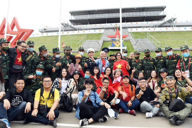 Doi thu noi gi ve chien tich cua doi tuyen Xe tang Viet Nam?-Hinh-3