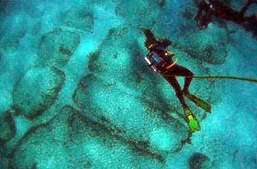 Kiến trúc này gồm nhiều khối chữ nhật nằm song song ở độ sâu 30m. Các chuyên gia cho rằng chúng giống như các viên đá lát đường.