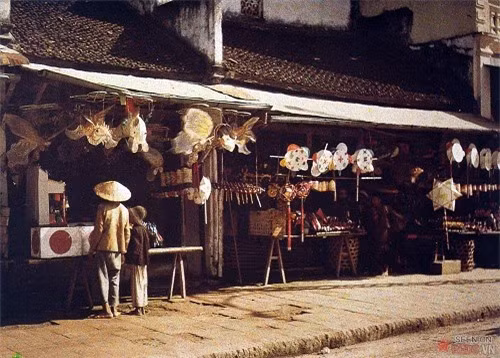 Phố Hàng Gai, Hà Nội năm 1915.