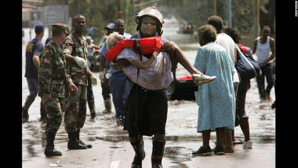 Không chỉ gây thương vong lớn về người, siêu bão Katrina còn trở thành thảm họa gây thiệt hại về kinh tế rất lớn.